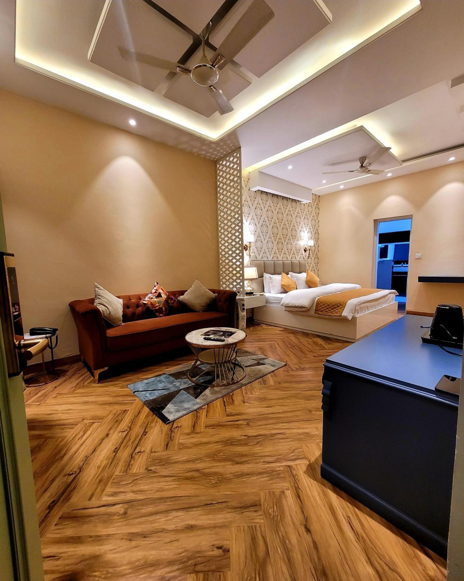 אמריצר Victorian Elegance Luxury Stays מראה חיצוני תמונה